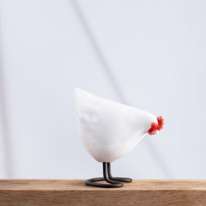 Ptaszek KURA DZIOBIĄCA Biała